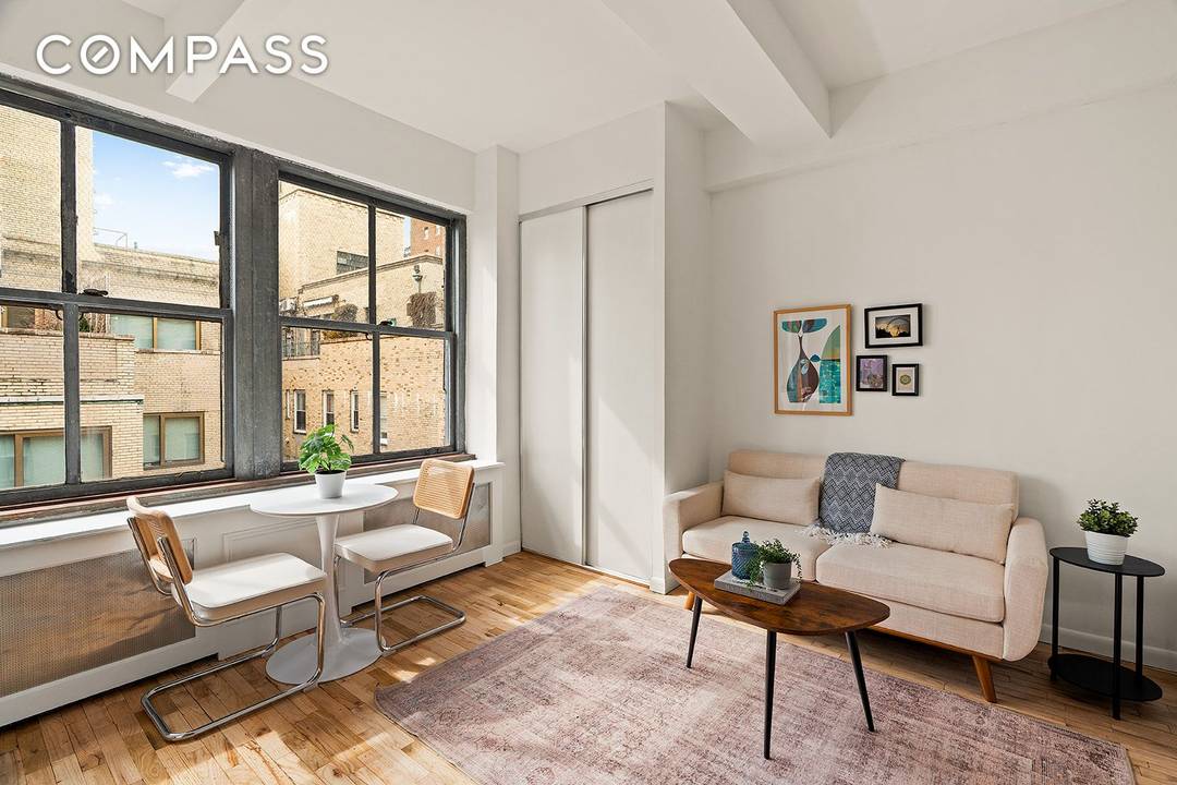 Welcome to Residence 14J at The Sage House, a bright south facing alcove studio in the heart of Gramercy.