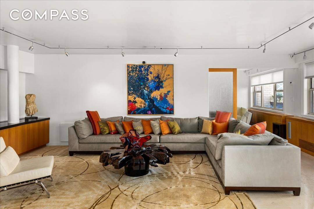 Make this spacious and sunny, 3 4 bedroom, 3 bathroom Penthouse apartment with four private terraces your new home !