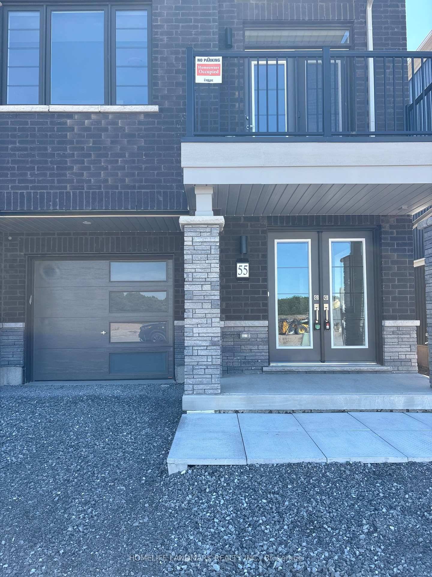 A complete new development in Dain City Welland.