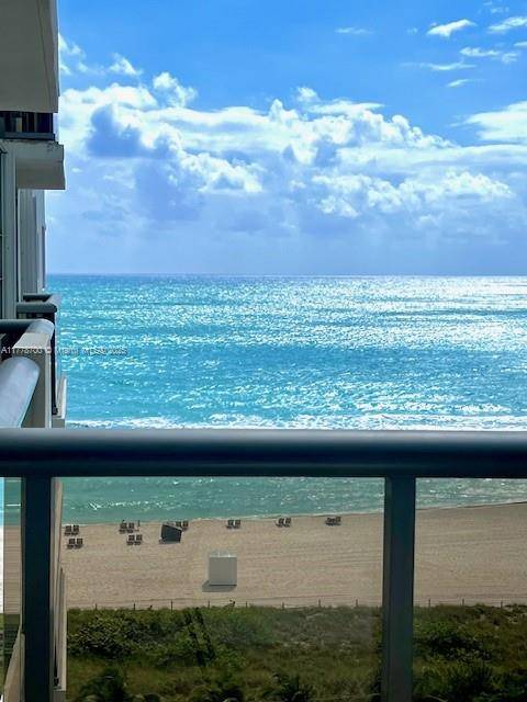 AMAZING DIRECT OCEAN VIEWS from this HUGE 2 2 LOCATED ON THE BEACH in UNIQUE amp ; CHARMING MAISON GRANDE.
