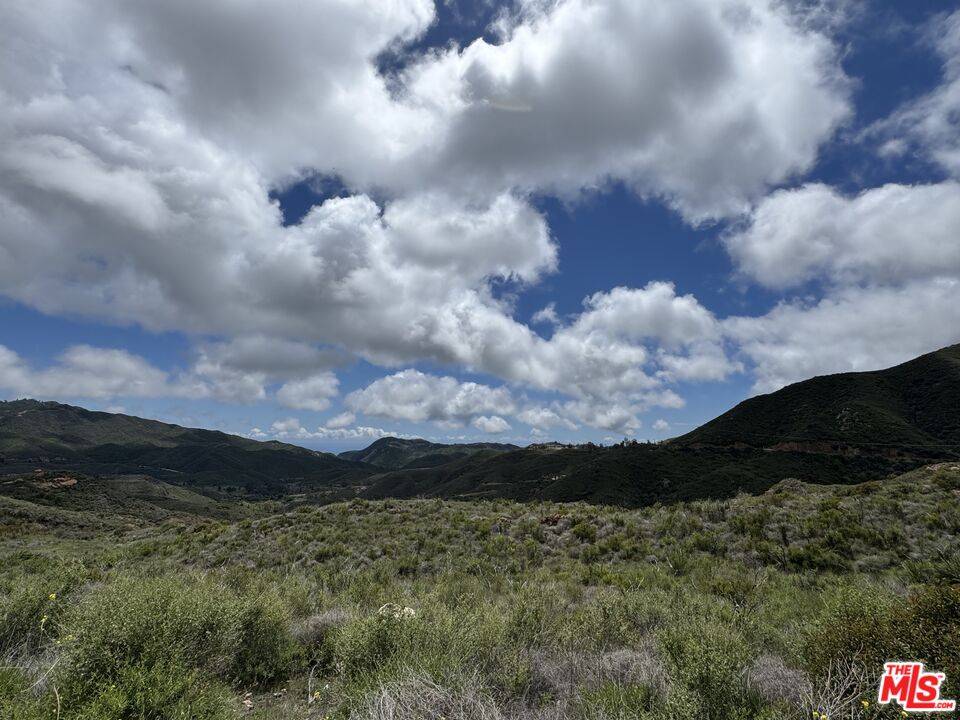 33174 Mulholland Hwy Malibu La