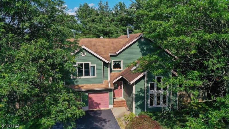 Space abounds in this 6 bedroom, 2.