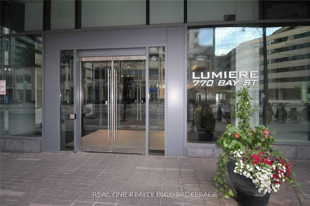 Excellent Location Right By UT !