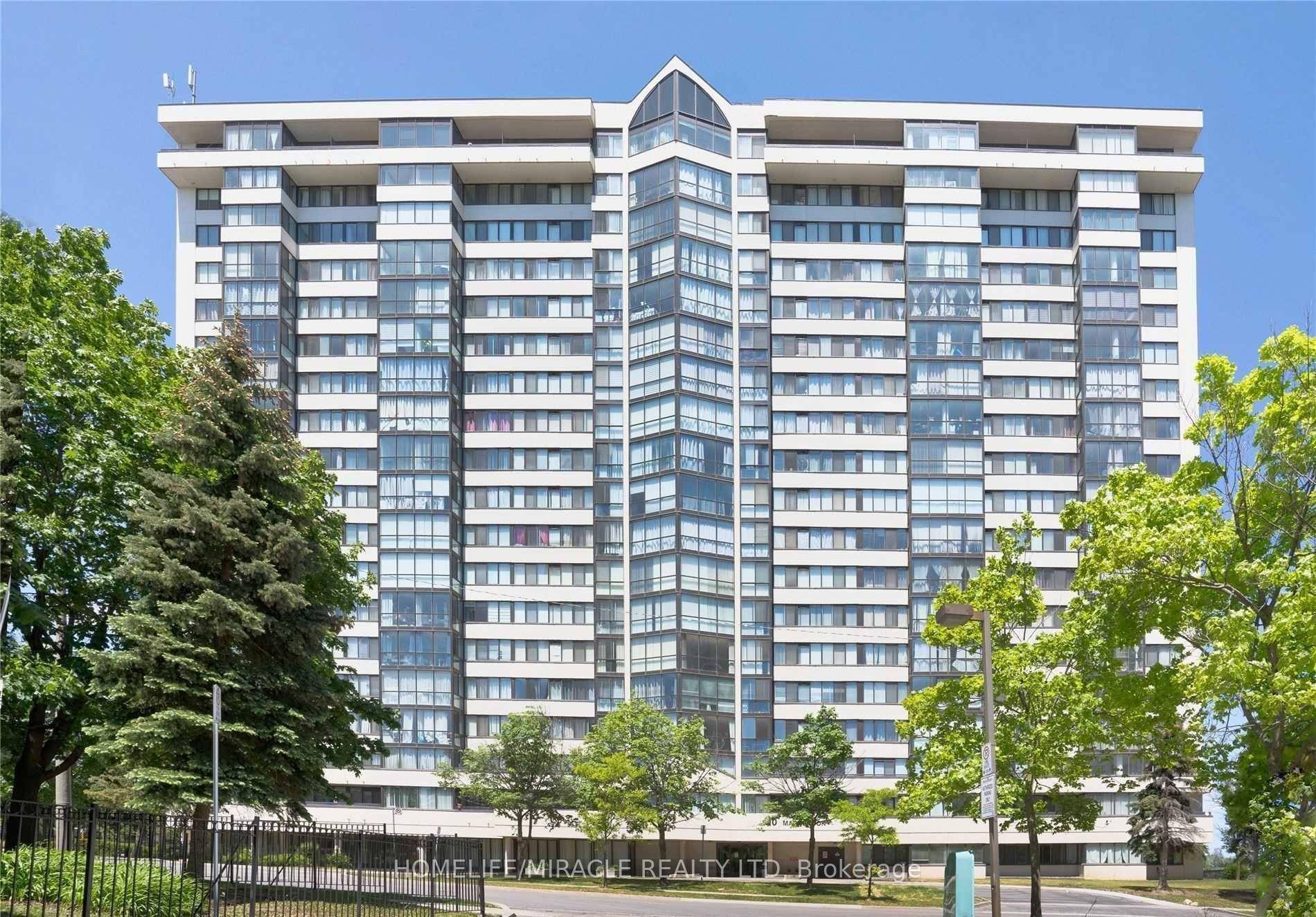 This bright, spacious 2 bedroom unit with a Solarium is waiting for you to call it home.