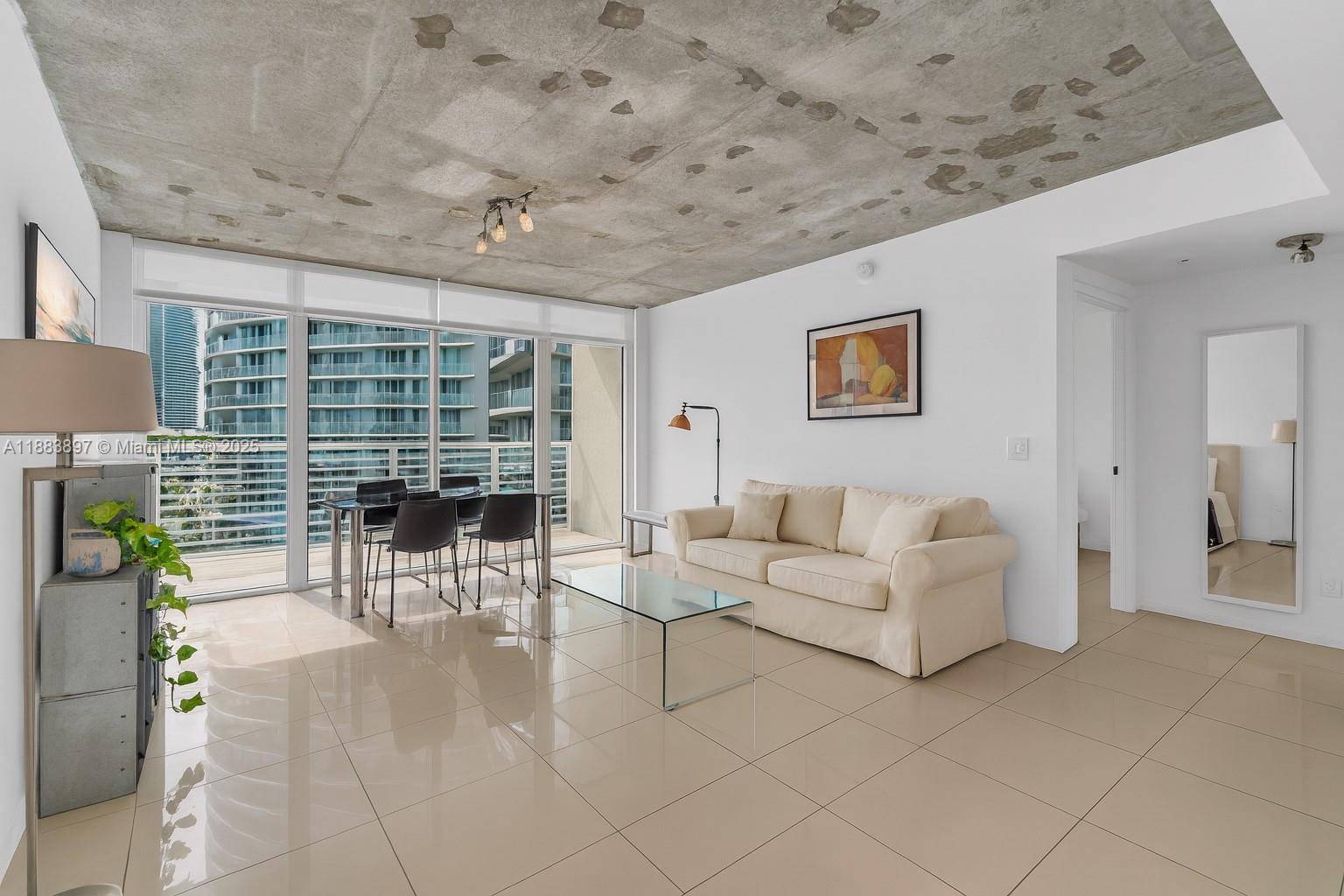 Airbnb approved investment opportunity in Midtown !