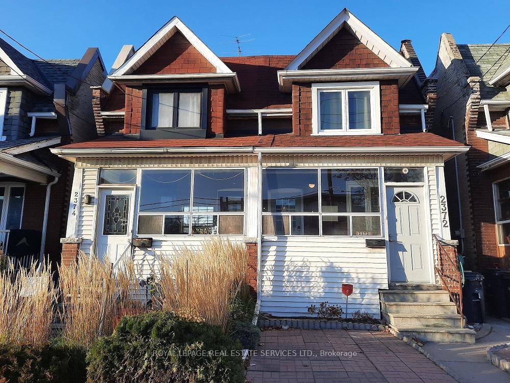 Welcome to 2372 St Clair Ave West.