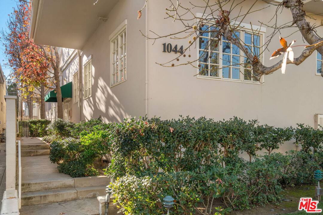 1040   4th St 2BR Santa Monica La