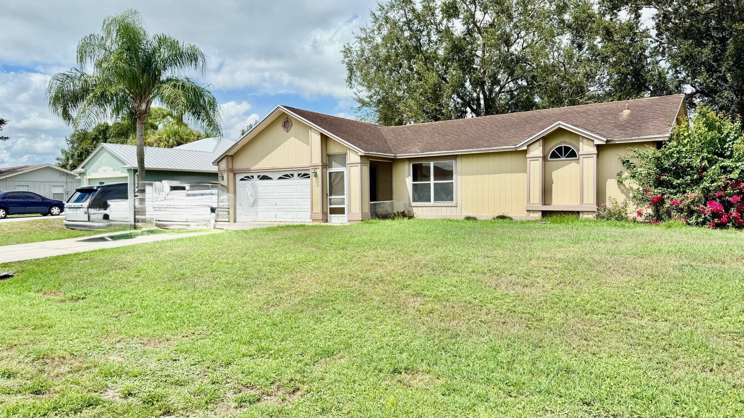 Great location ! This 3 bedroom, 2 bath home sits on a spacious corner lot with a huge fenced backyard, pets, or entertaining.