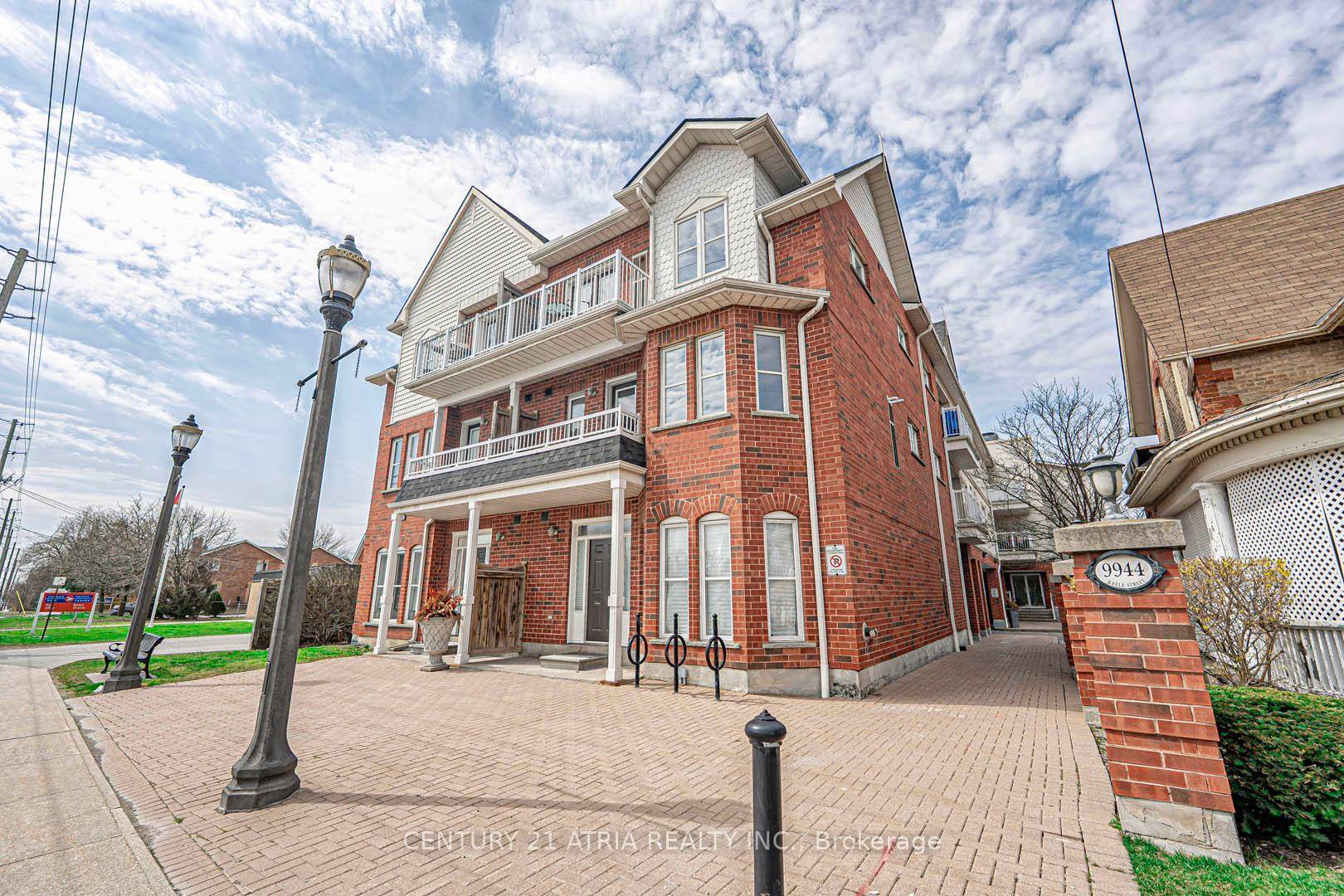 Welcome to this beautifully maintained 2 bedroom condo located in a charming low rise building in the heart of Maple, Vaughan.