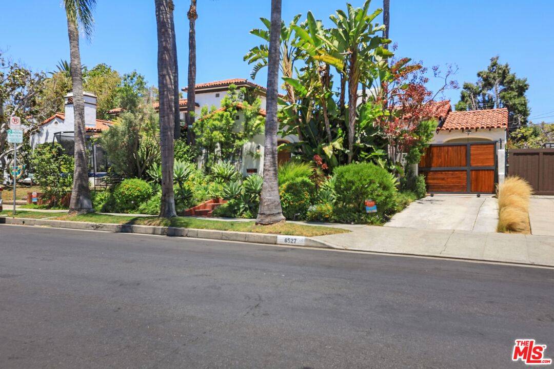 6527  W 5th St 3BR Beverly Grove La