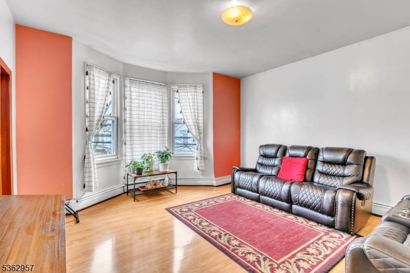 Great opportunity in the Ironbound !