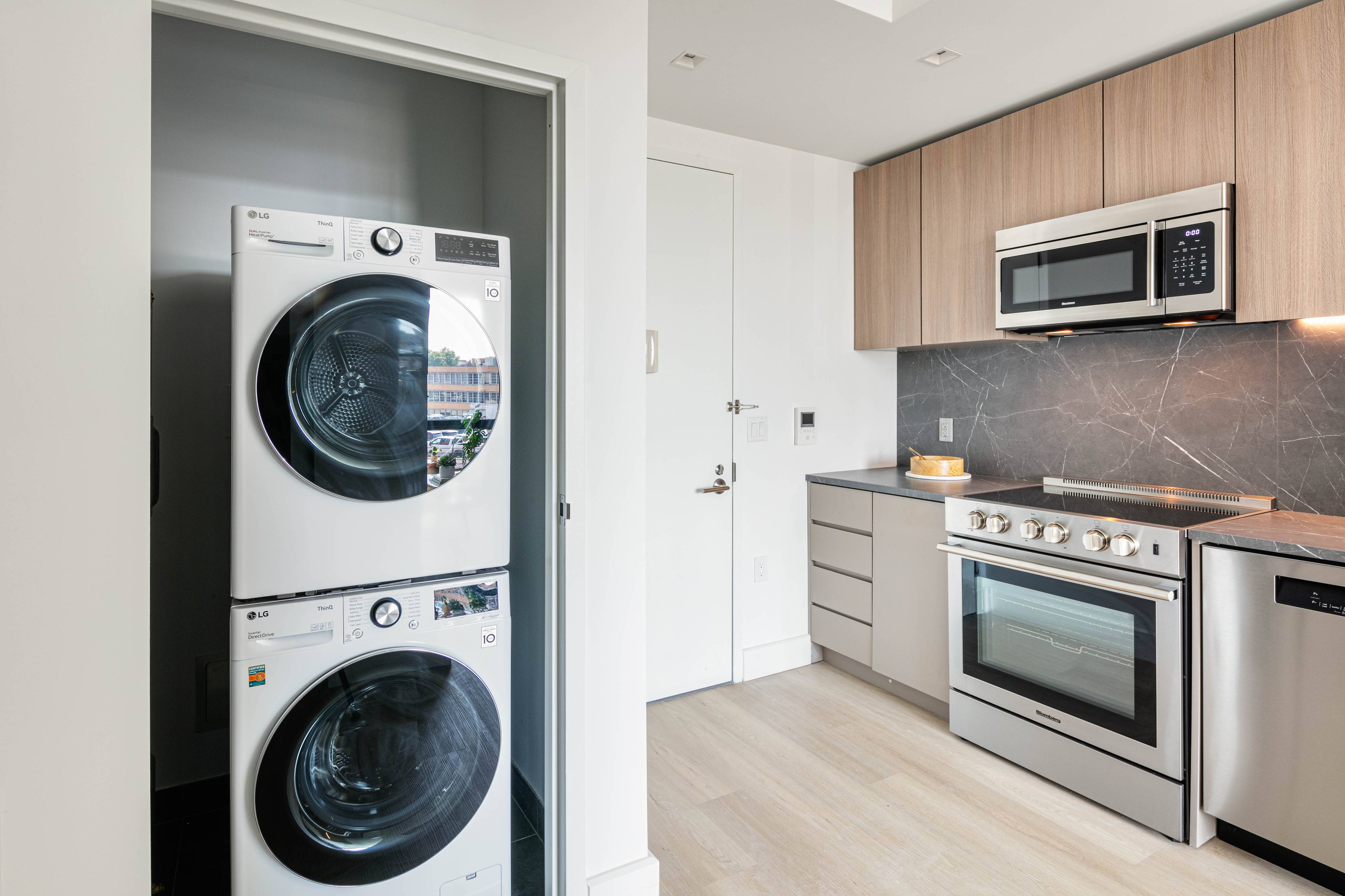 Beautiful 1. 5 bed 1 bath apartment.