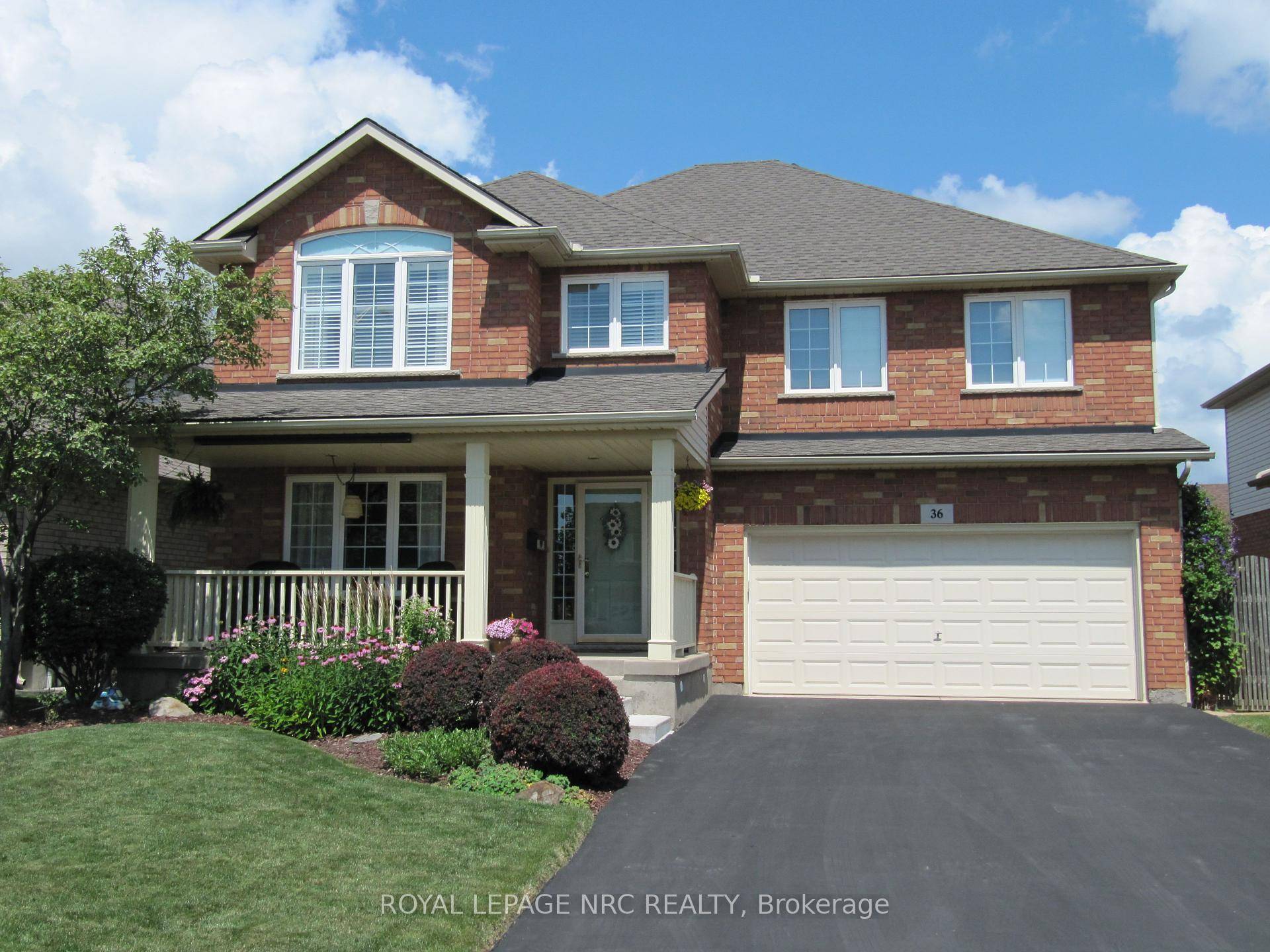 Welcome to 36 Honey Locust Circle, situated in a quiet established family friendly neighbourhood of Thorold.