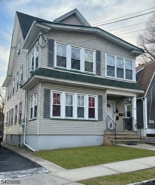 10 Glennon Place presents a well maintained investment opportunity with flexibility for both an owner occupant or savvy investor.