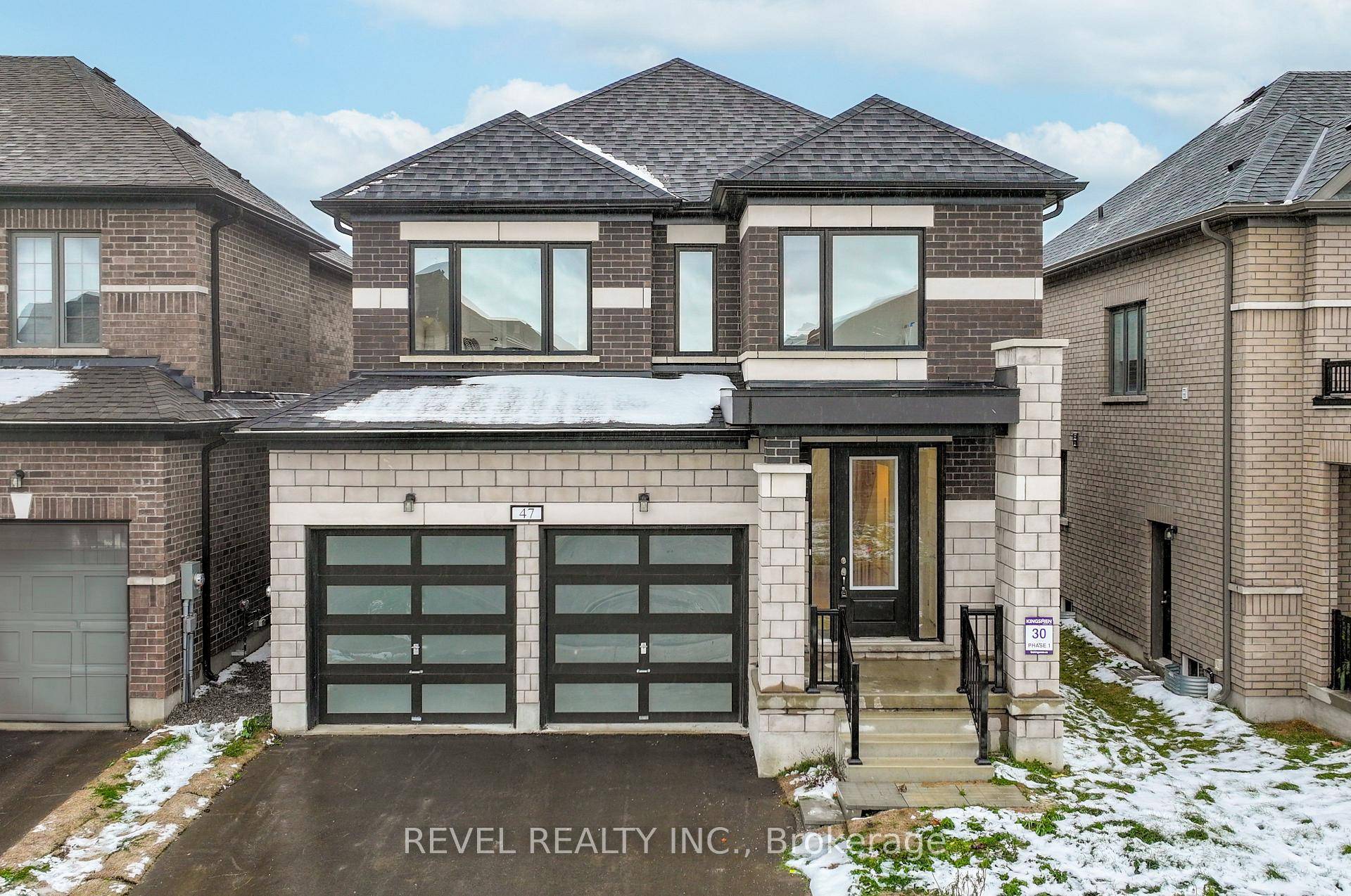 Welcome to Your Dream Home in the Sought After Sugarwood Community of Lindsay !