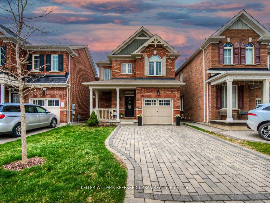 Centrally located in the heart of Milton, this fully renovated 3 1bedroom, 3 bath detached home offers modern living in one of the town's most sought after neighbourhoods.