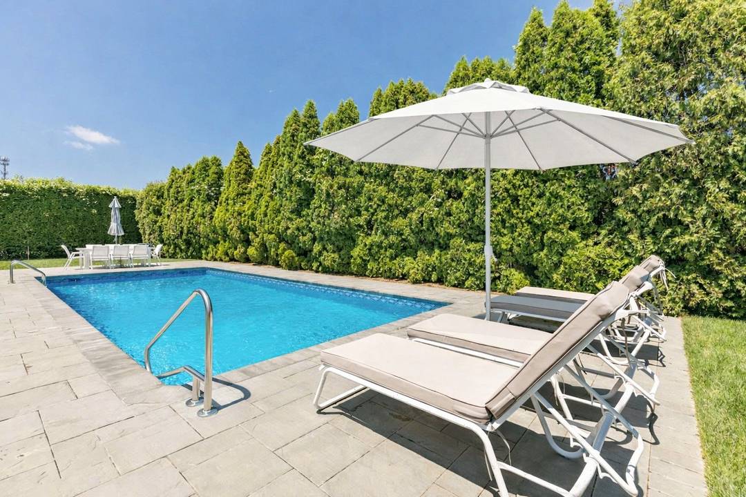 Southampton Village 4 Bedroom Home with Heated Pool