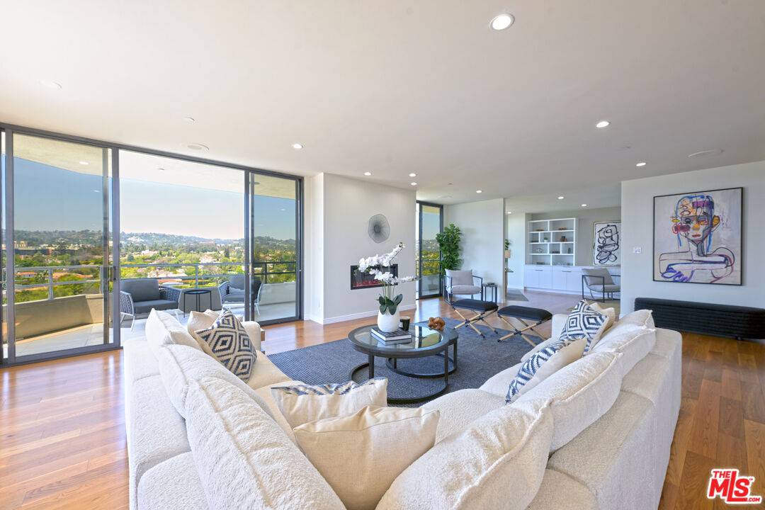 10601 Wilshire Blvd 2BR Westwood La