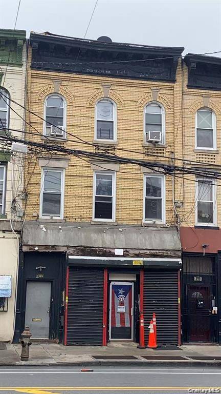 Storefront for Rent Prime Brooklyn Location !