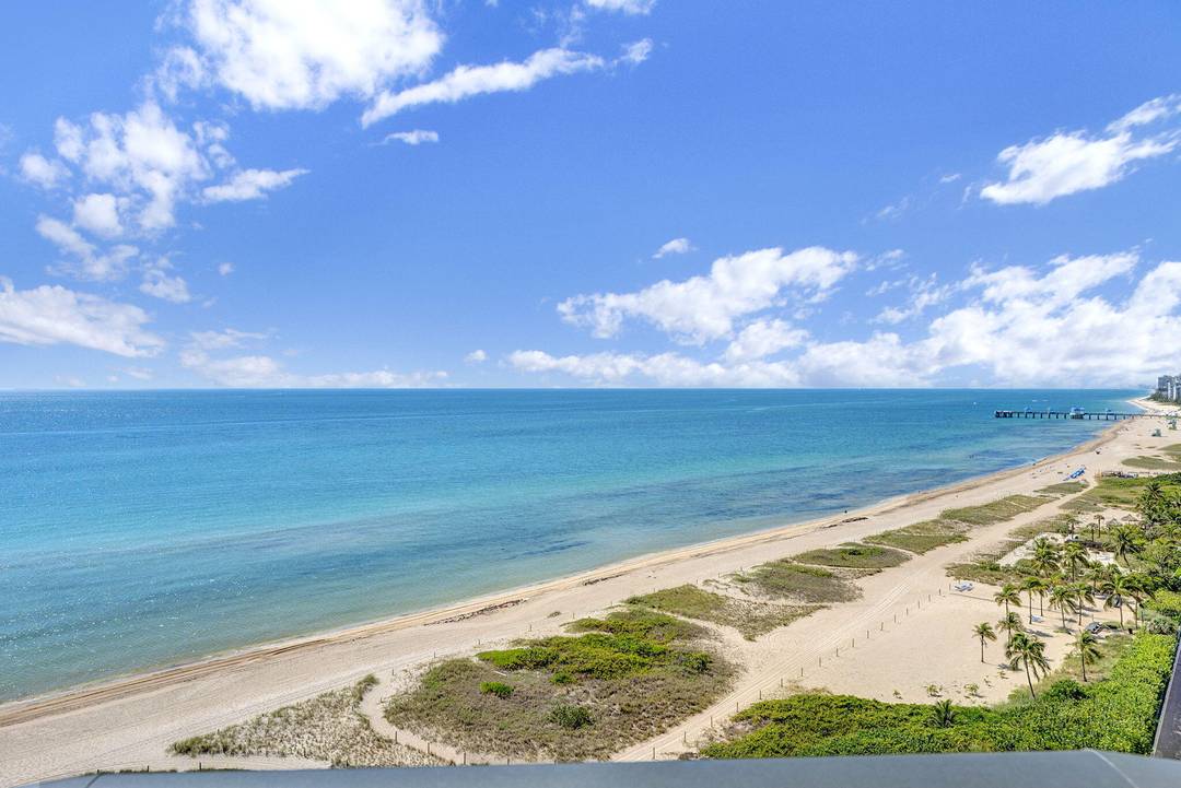 Casamar Residence 1401 in Pompano Beach presents the most luxurious direct southeastern oceanfront views.