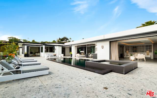 535  Chalette DR Beverly Hills Post Office | B.H.P.O. LA
