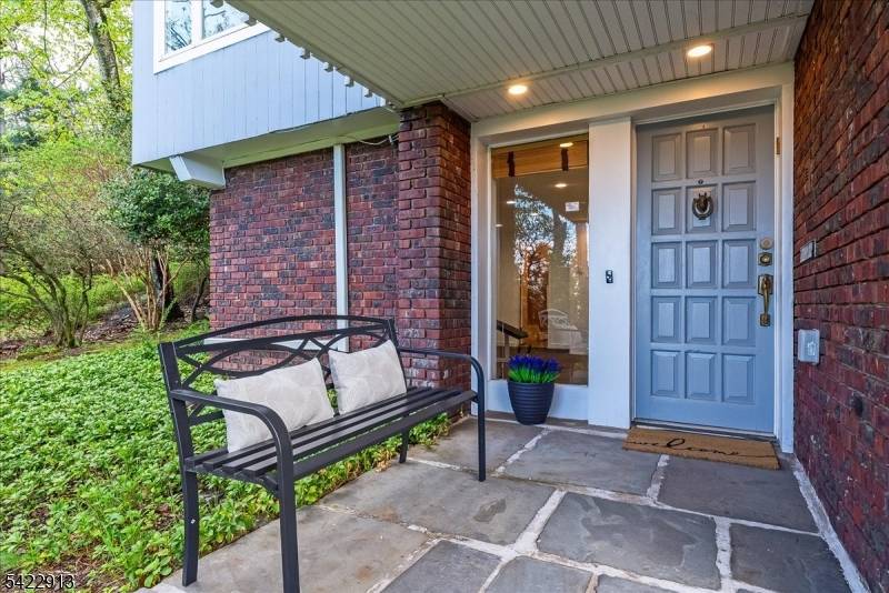 Perched high above Upper Montclair, this 5 bedroom, 3 1 2 bath, 1960 contemporary offers what may be the most extraordinary view of the New York City skyline in the ...