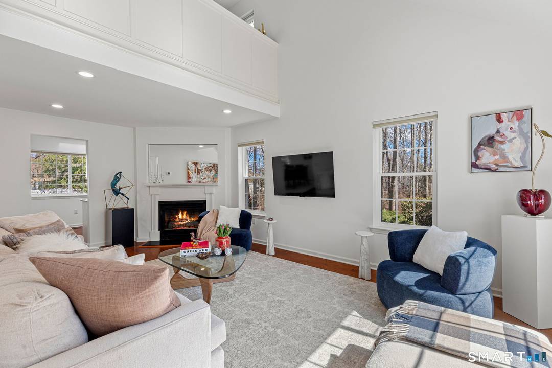 Enjoy the ease of condo living with the privacy of a single family home in this freestanding townhouse ideally located on the Old Greenwich Stamford border.