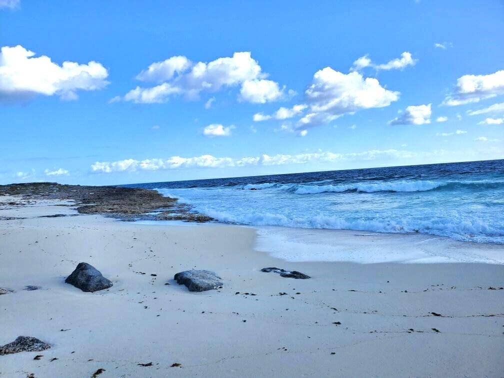 2 ACRES IN MILLERTON'S Land Long-Island-Bahamas