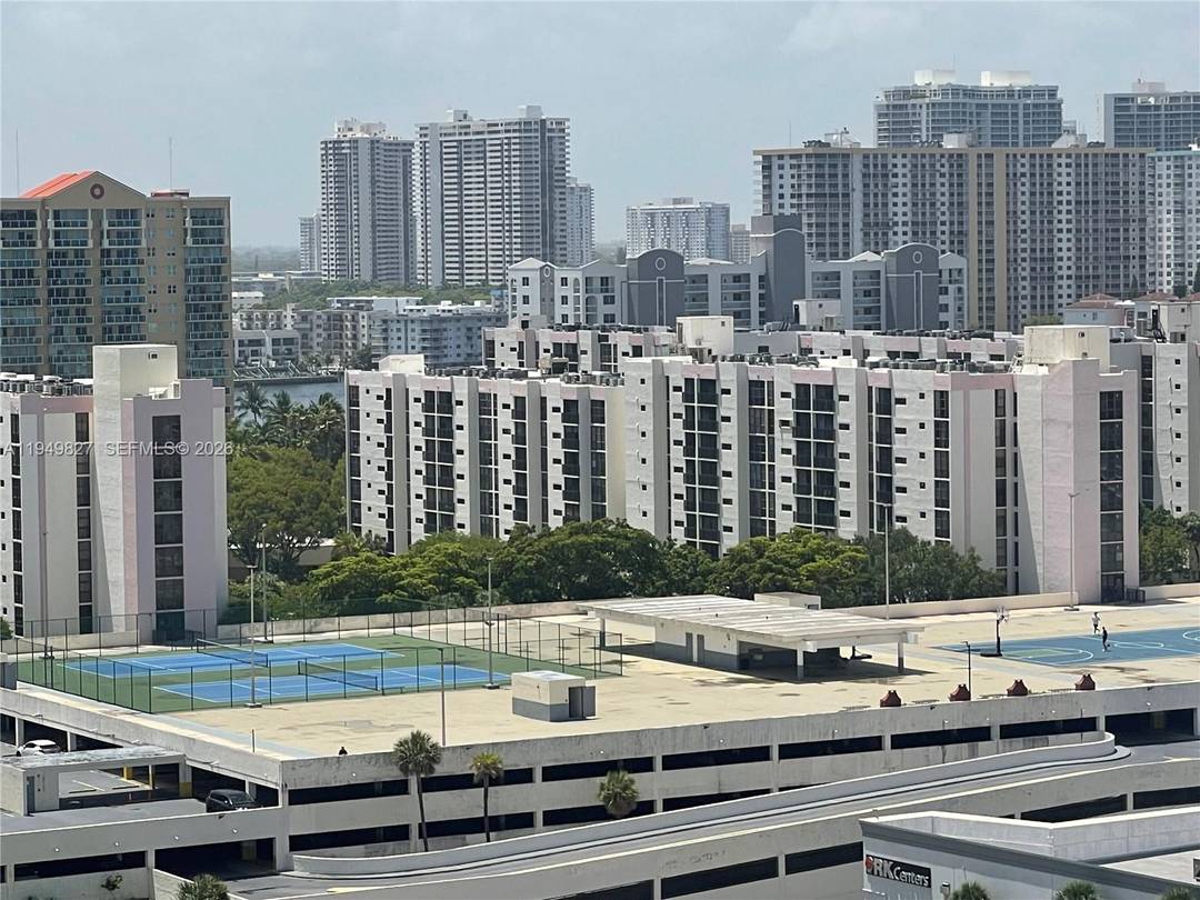 Sunny Isles Beach, best schools, walking distance to the beach, shopping and restaurants.