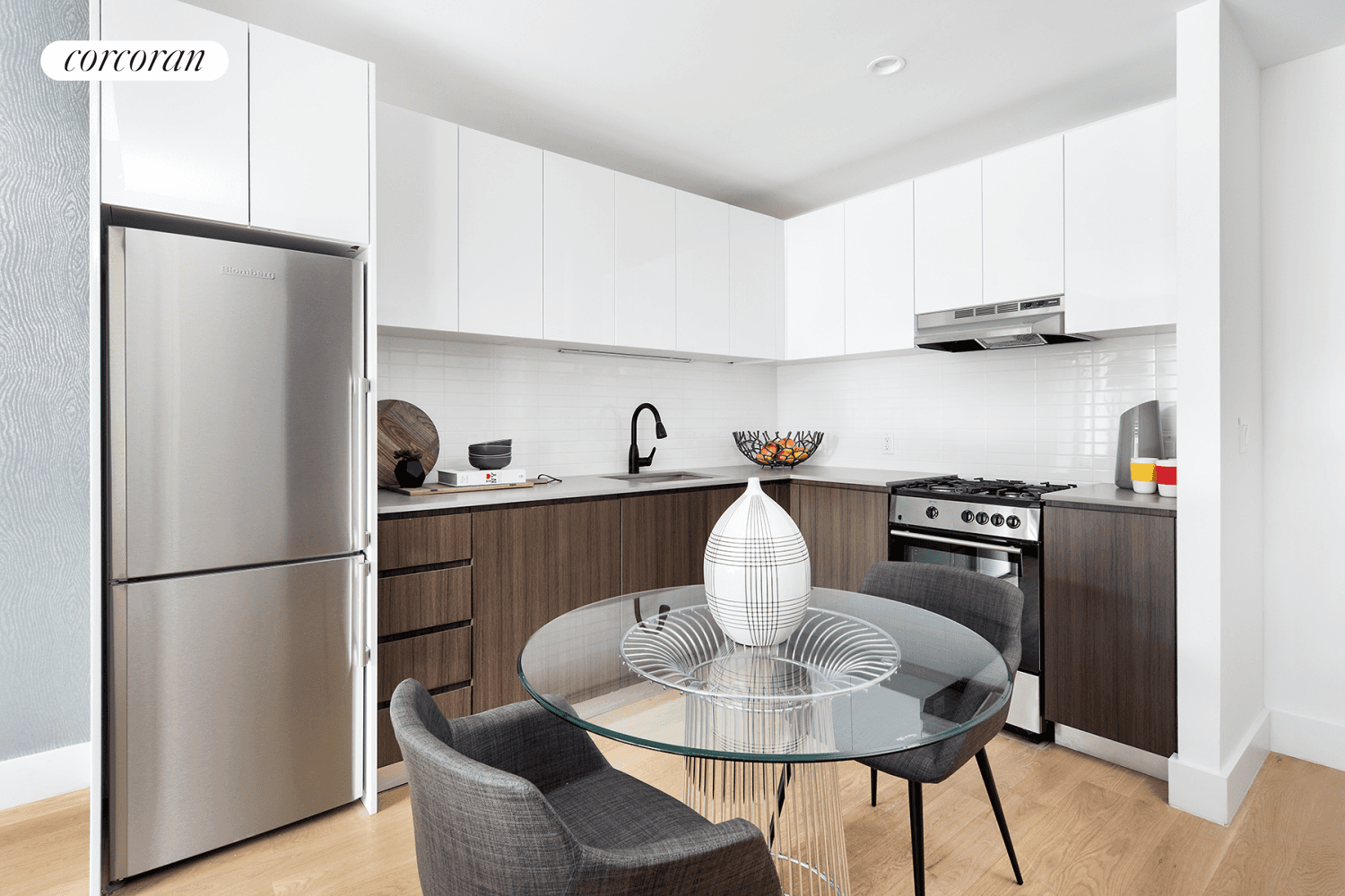 Designer 2 Bedroom 2 Bathroom apartment w private balcony for rentThe culture, convenience and history of New York City finds its footing at 237 11th Street.