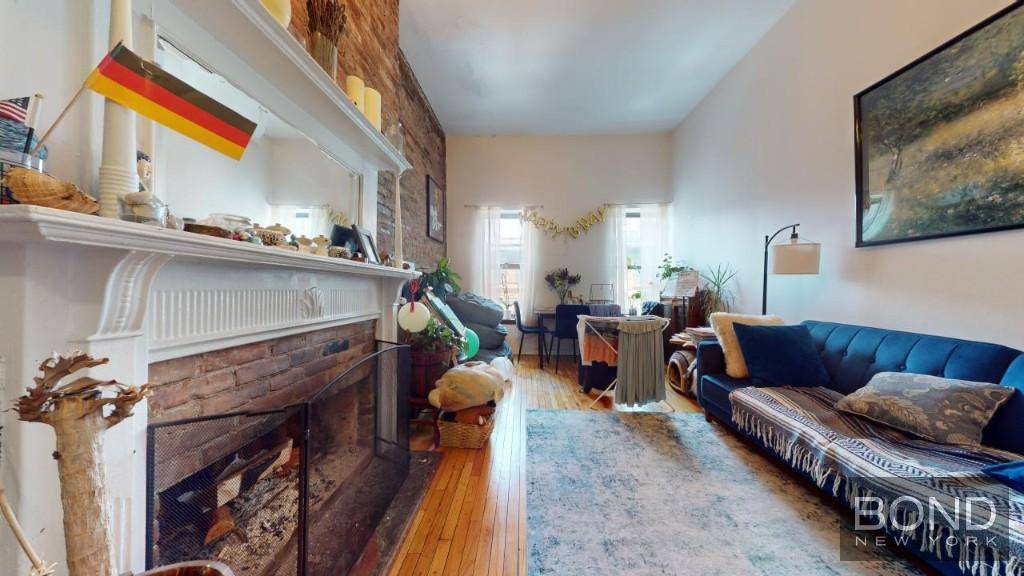 This absolutely gorgeous two bedroom, one and a half bathroom duplex apartment with a private terrace located right off of Central Park and the Museum of Natural History !