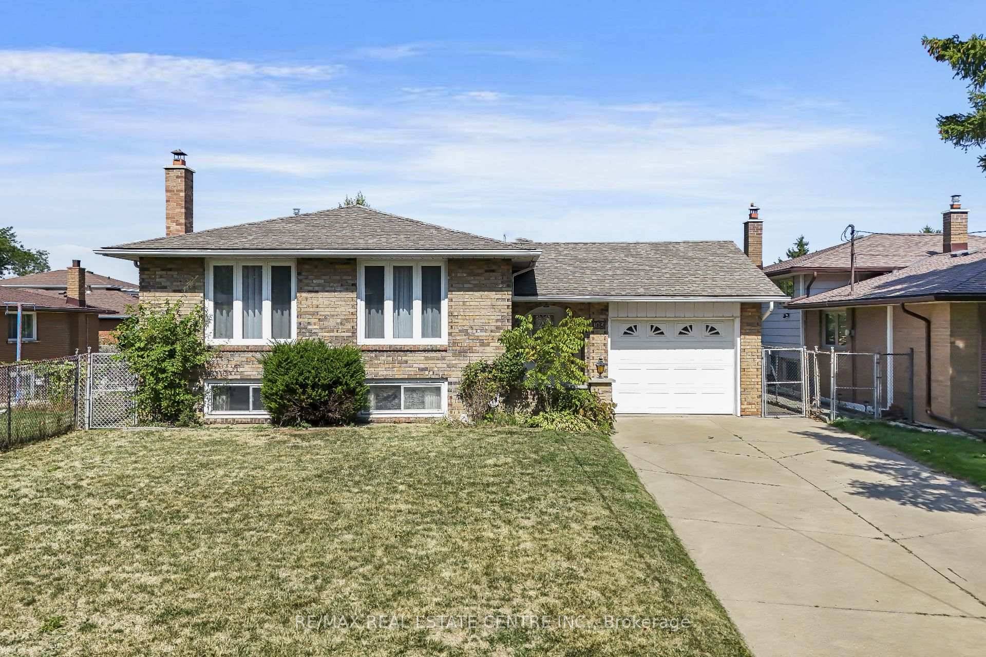 Welcome to this charming and spacious Raised Bungalow, ideally situated on a 50 x 100 ft lot in a quiet, family friendly neighbourhood.