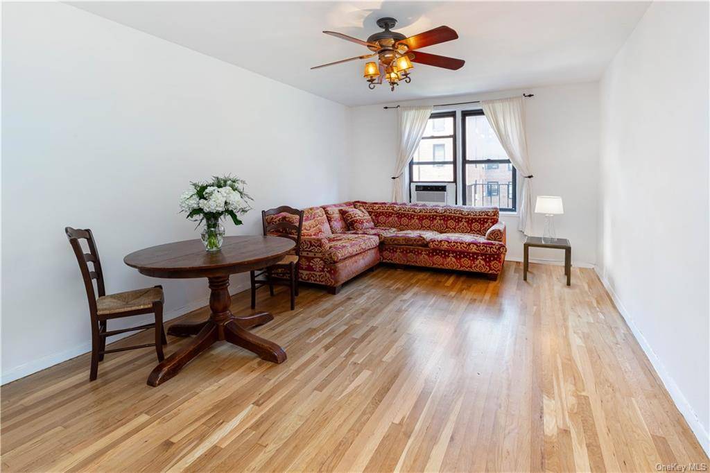 Corner, Top Floor Renovated 2 Bedroom Inwood apartment RENTAL nestled between 196 acre Inwood Park and 20 acre Isham Parks close to Bruce's Park in the northernmost tip of Manhattan ...