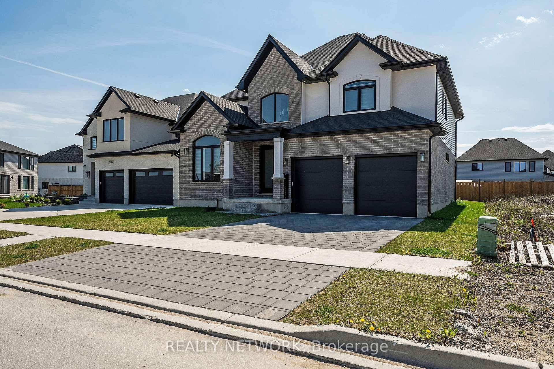 Welcome to the sought after Silverleaf Estates.