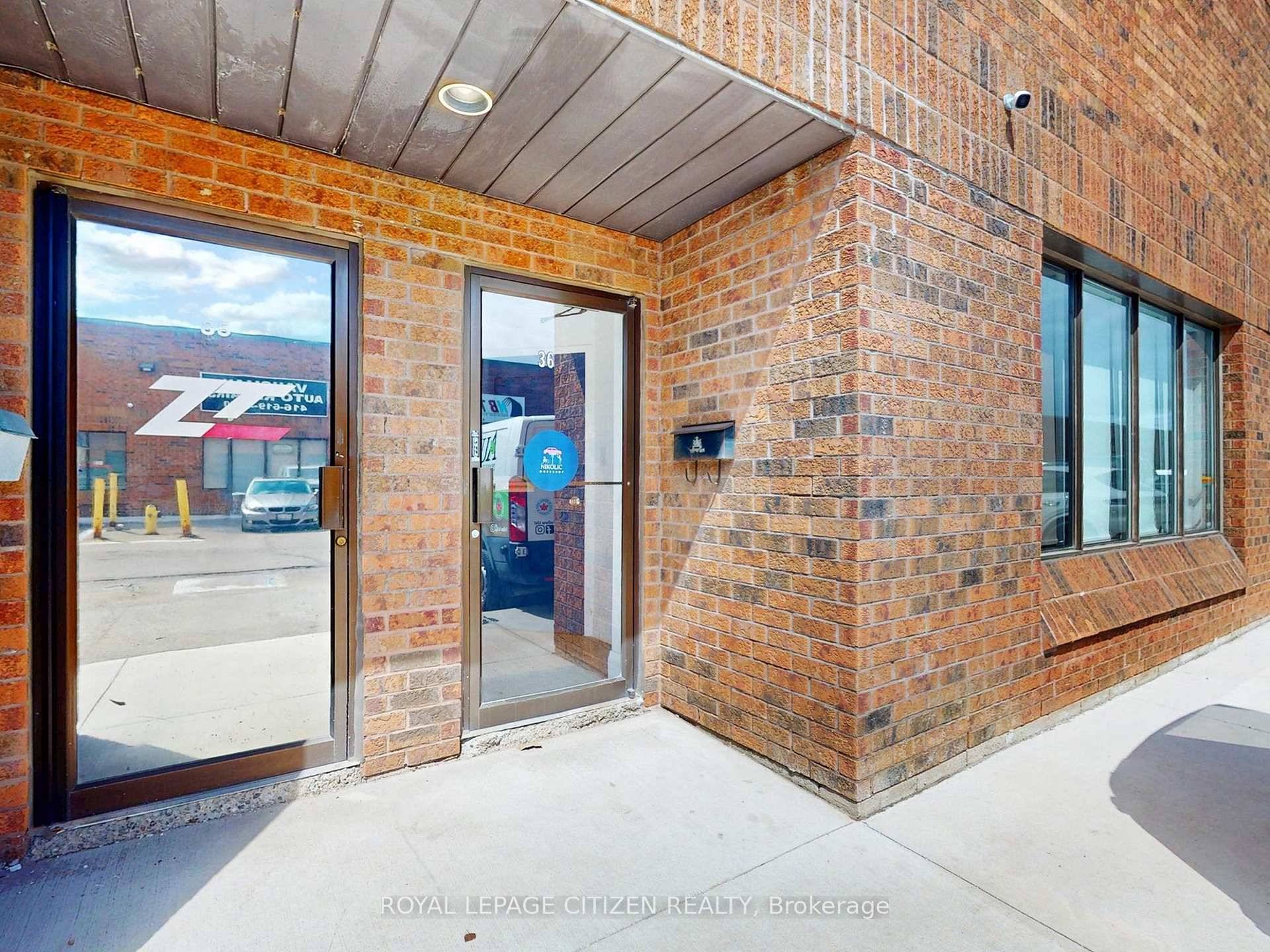 Prime Commercial Opportunity, in a Great Industrial Area.