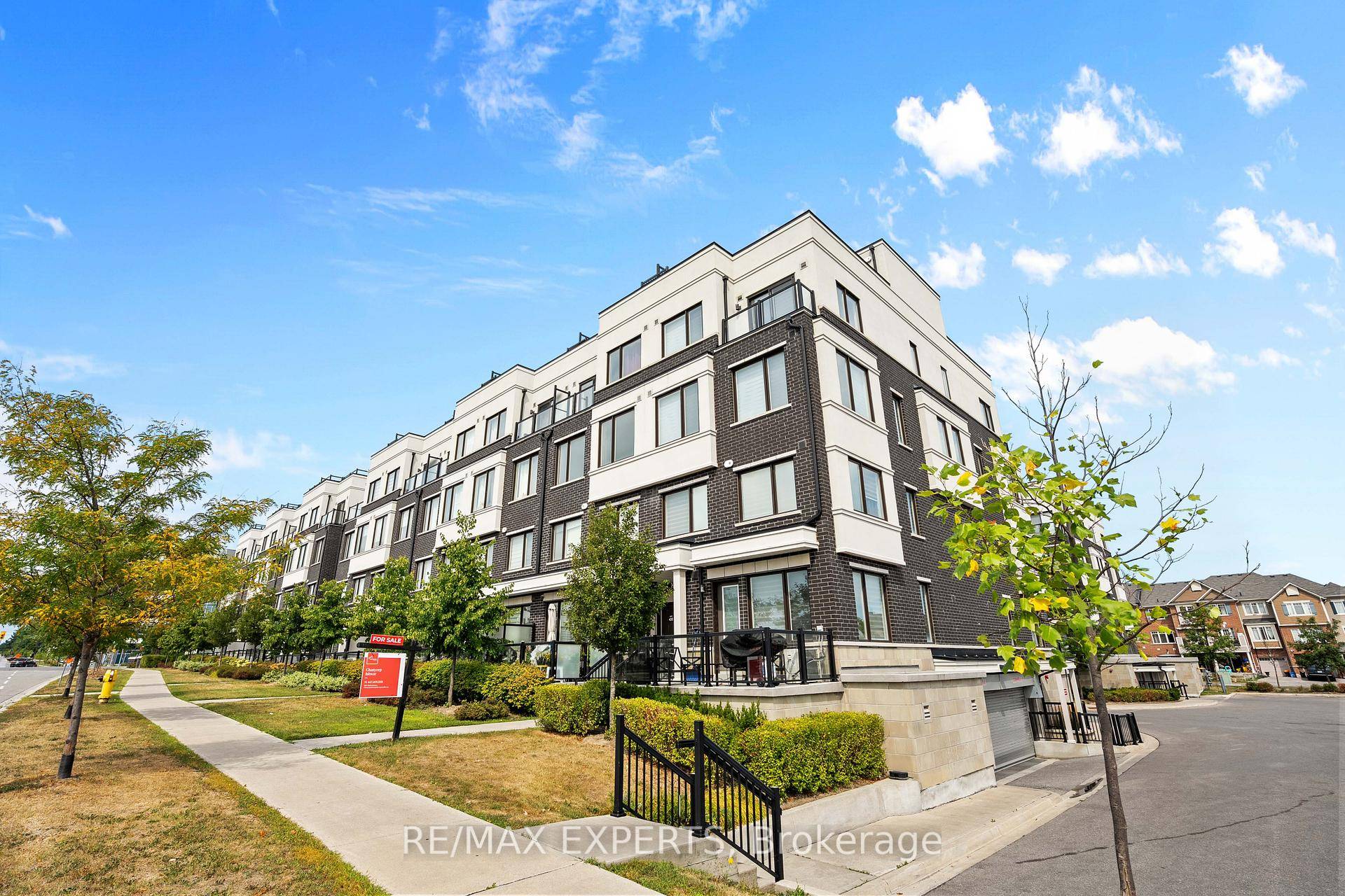 Modern and sleek 2 bedroom, 2.