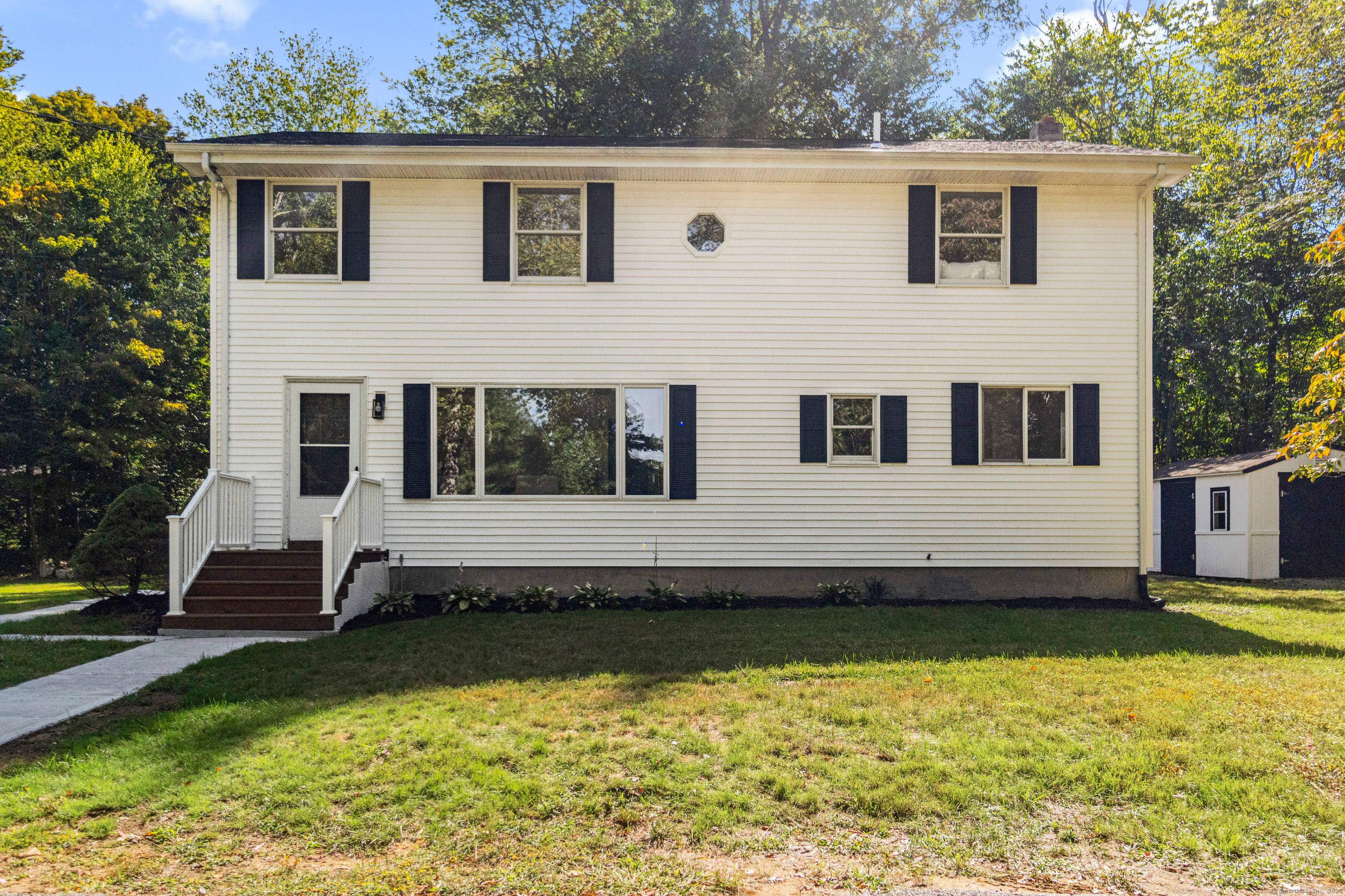Move in ready, renovated homes in beautiful Salem do not last long and this one will be no exception.