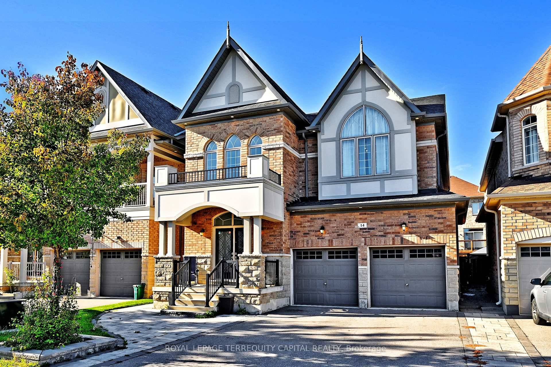 Absolutely Stunning 4 Bedroom Detached Home in Prestigious Kleinburg !