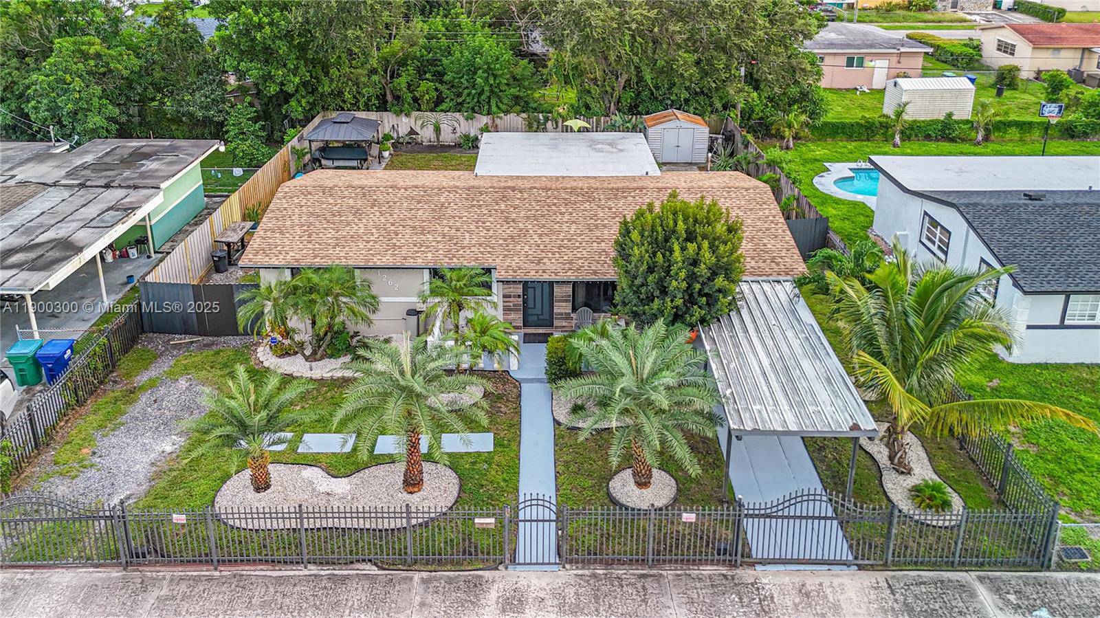 Beautiful Home in an Excellent Location Miami Gardens.