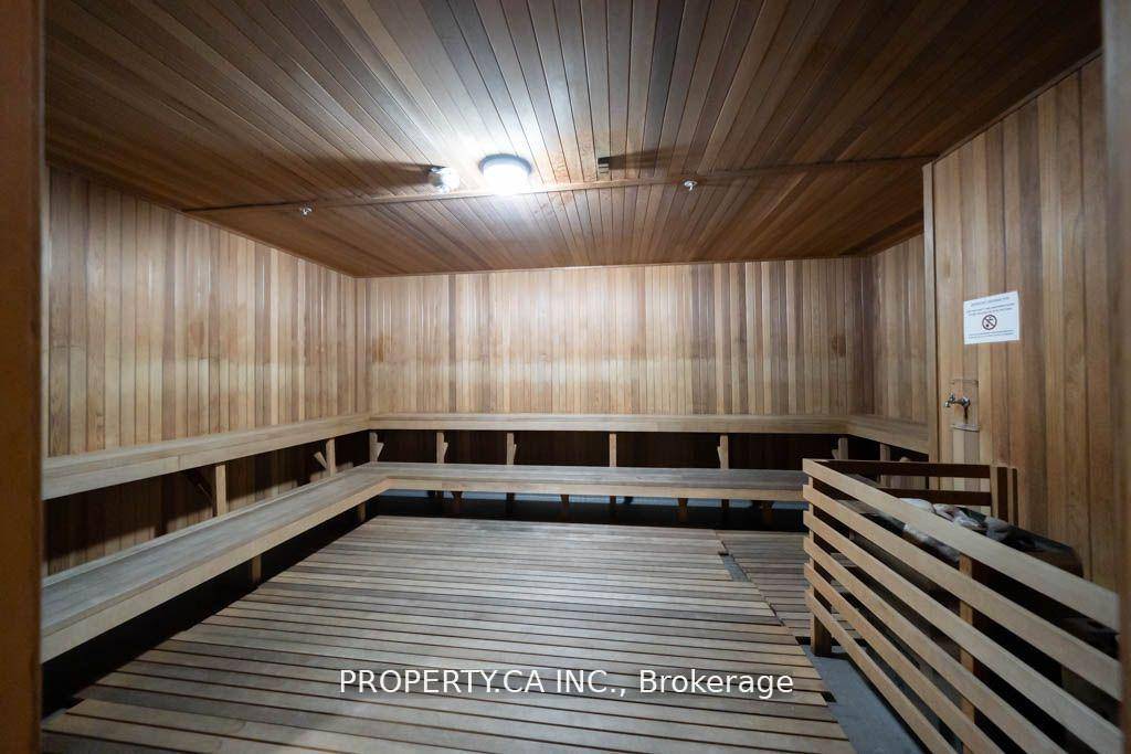 Luxury amp ; beautiful open concept studio w 9ft ceiling, large balcony amp ; unobstructed West view in the heart of the entertainment district.