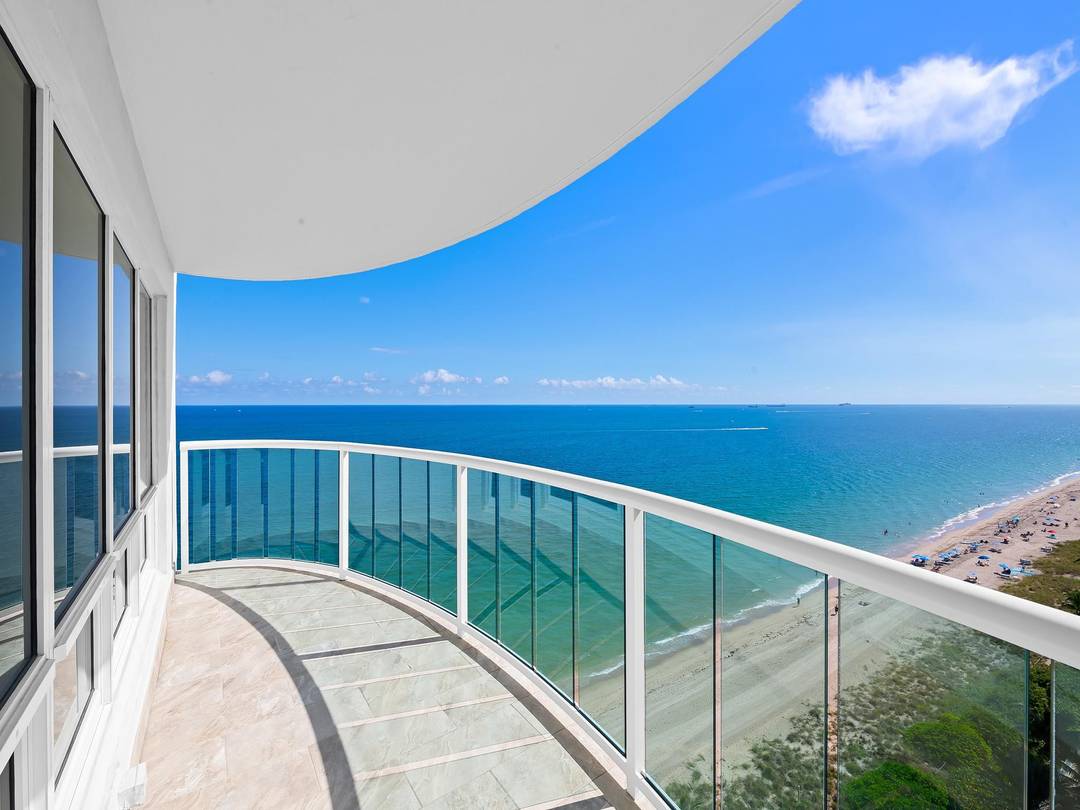 Experience the finest of coastal living in this SE corner, direct oceanfront residence at Southpoint Condo on the Galt Ocean Mile in Ft Lauderdale.