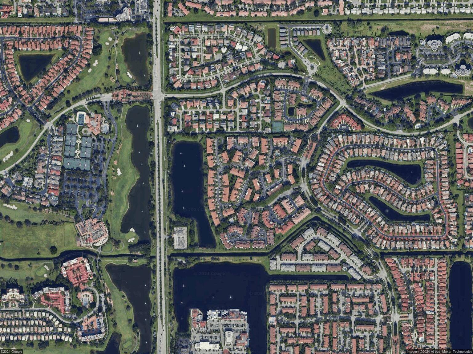 Nestled in the heart of Boca Raton, Montego Bay at Boca Pointe offers a perfect blend of comfort and elegance.