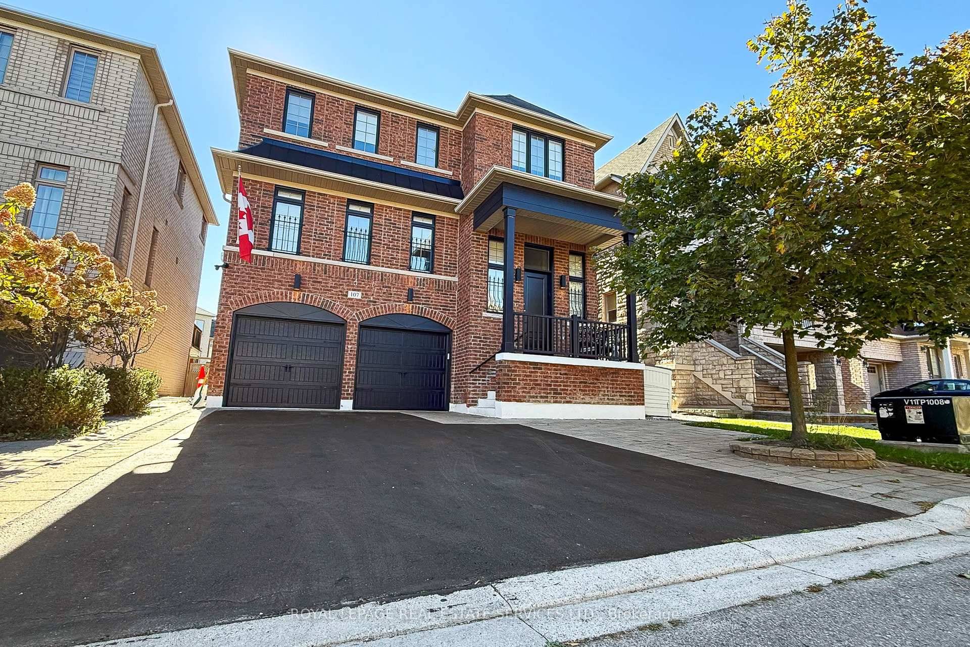 Absolutely Bright, Spacious and Fabulous Home With Finished Walkout Basement, Great Layout, Design, Features and Finishes Approx 3, 500 Sqft Of Living Space Including Finished Walkout Basement Welcoming Grand Foyer ...