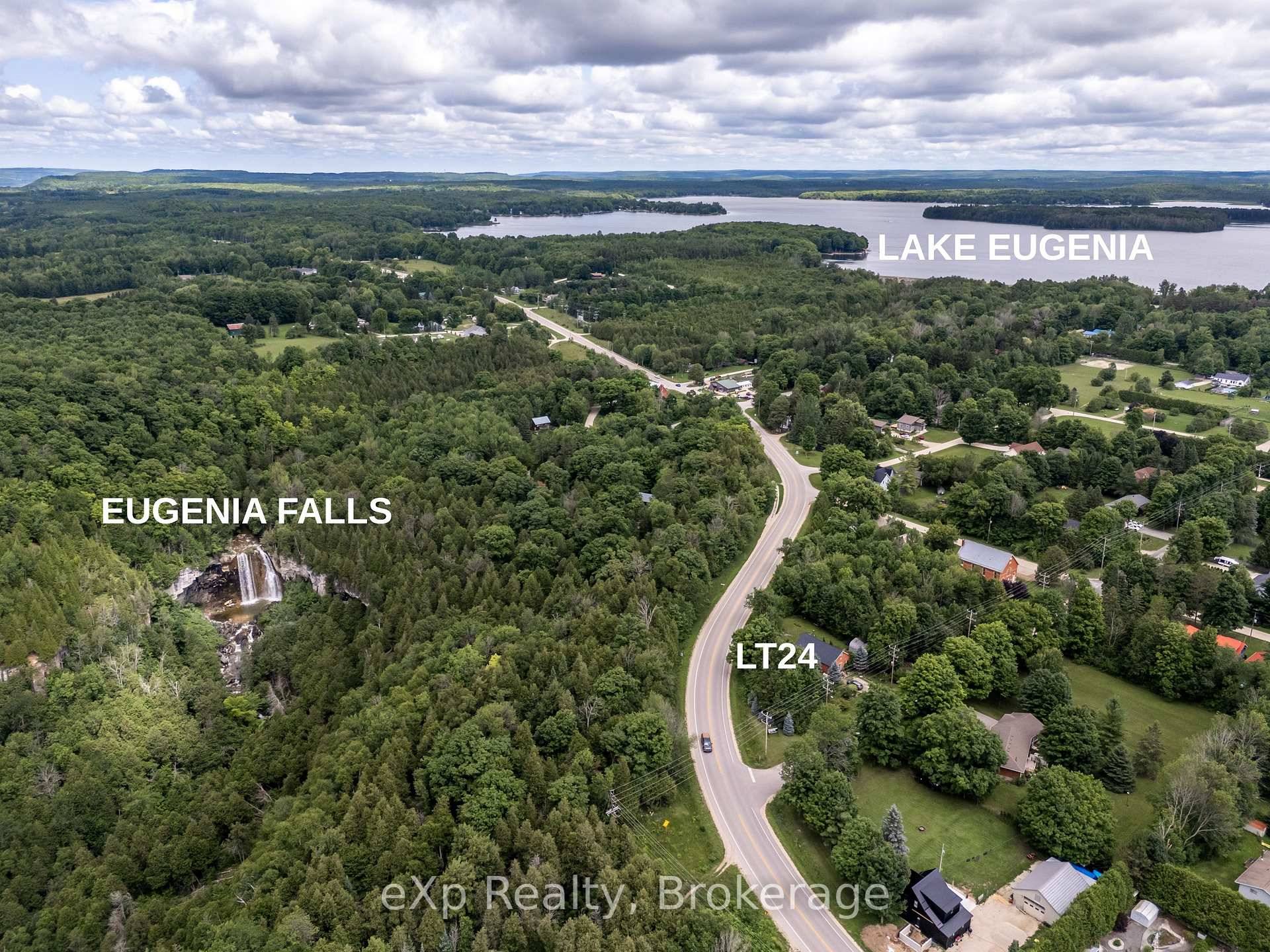 This building lot 132. 84 ft x 174.