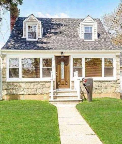 Introducing 321 Washington Avenue.