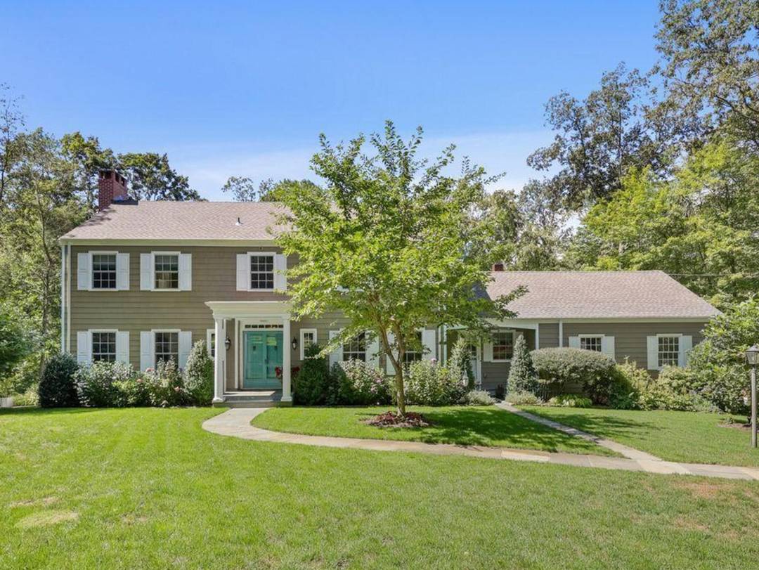 Mill River in your backyard, a second Full kitchen in the lower level a New Canaan Rarity 176 Logan Road offers a family compound experience with total flexibility for any ...