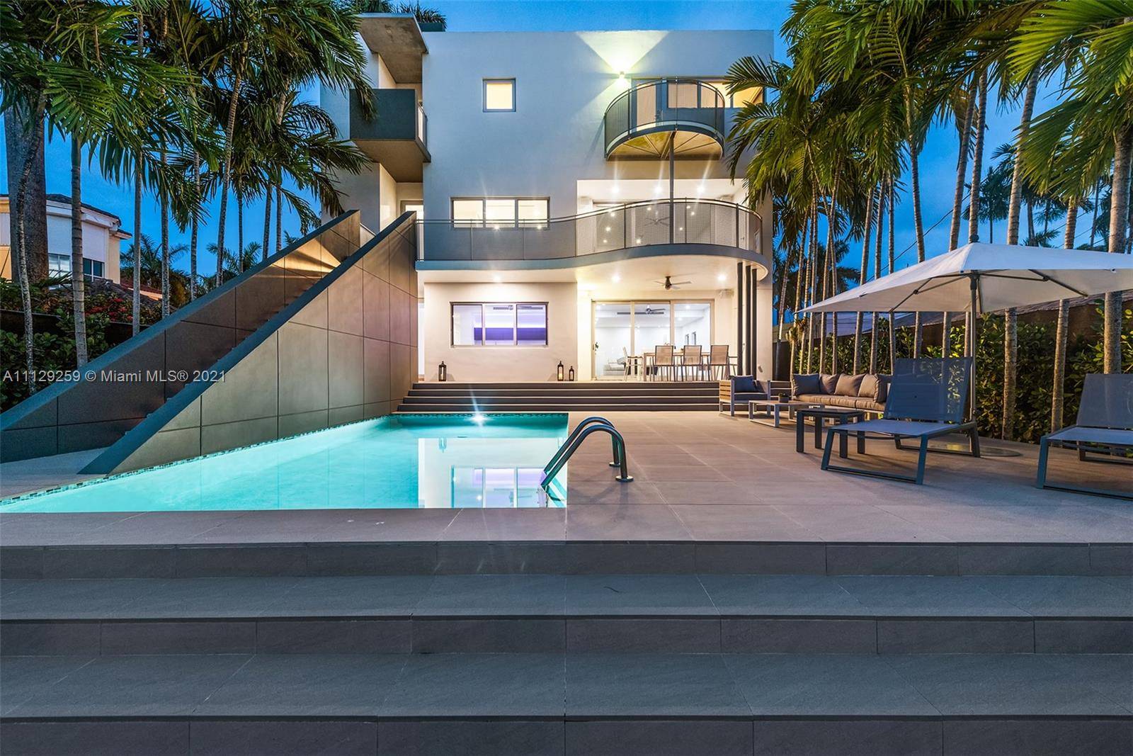 Newly remodeled modern waterfront Villa with lots of natural light.
