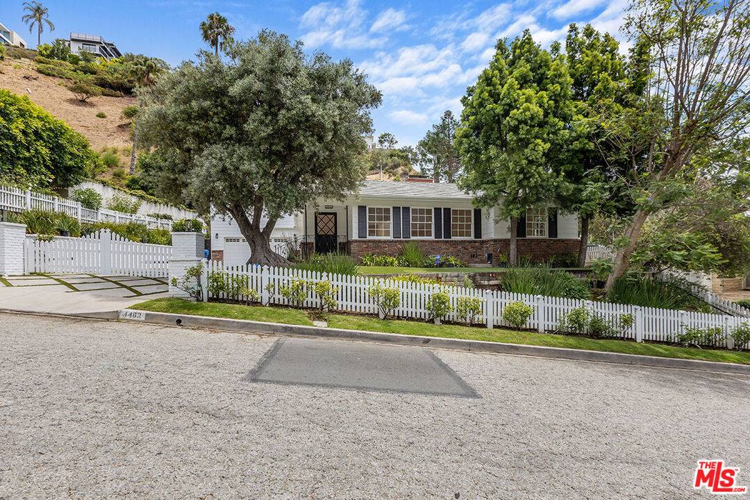 1462 Rising Glen Rd 4BR Sunset Strip La