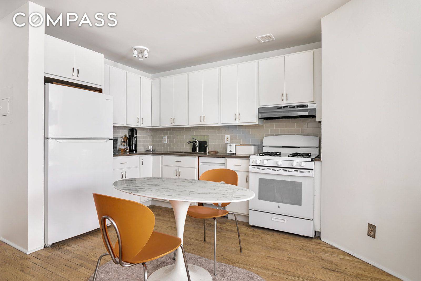 LET THE SUN SHINE this one bedroom gem features an oversized eat in kitchen, updated bath with walk in shower, dual exposures East amp ; North, and an exceptional layout ...