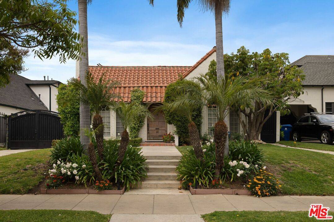 229  N Plymouth Blvd 3.0 Hancock Park LA